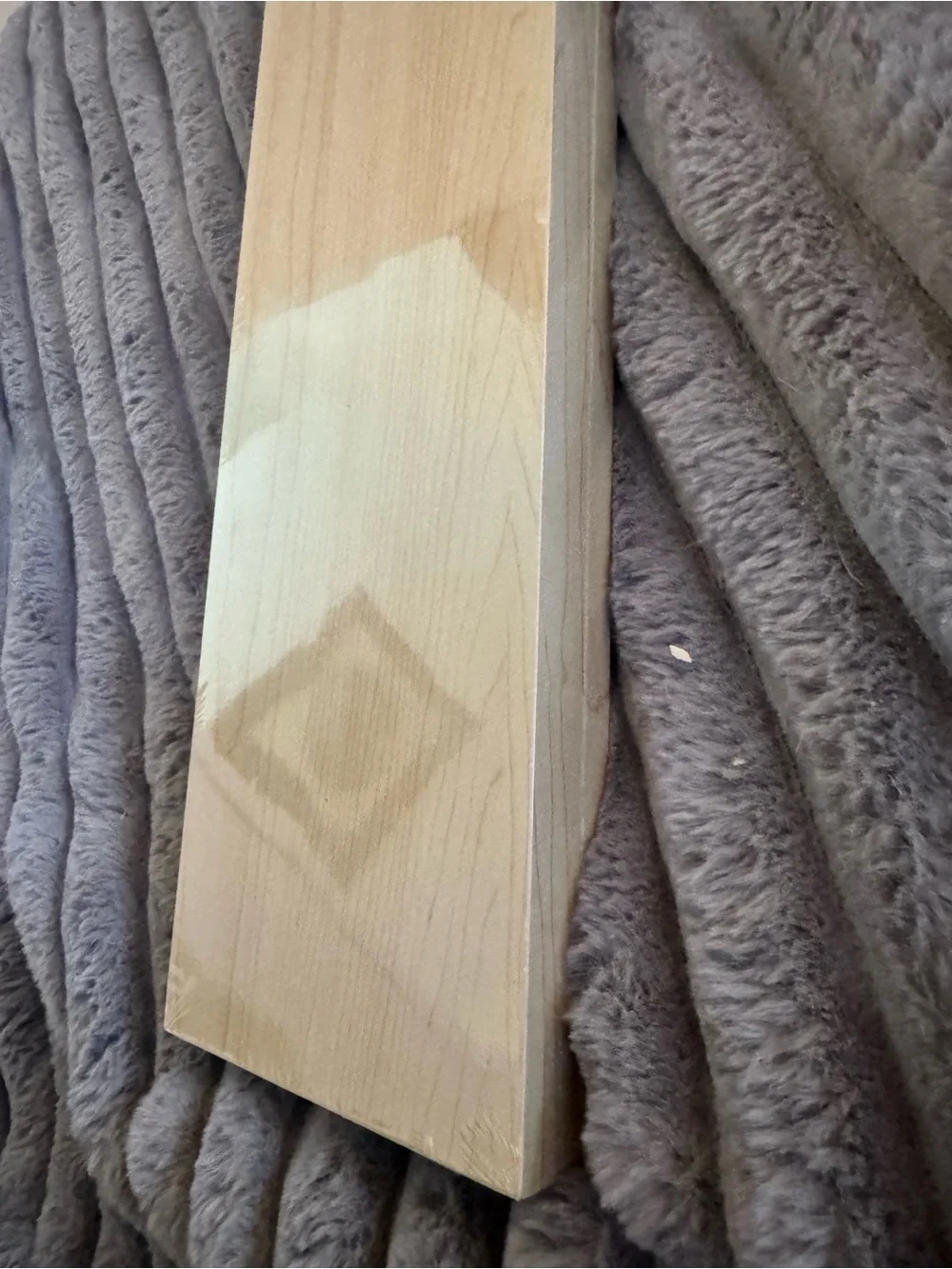 N/A light wood